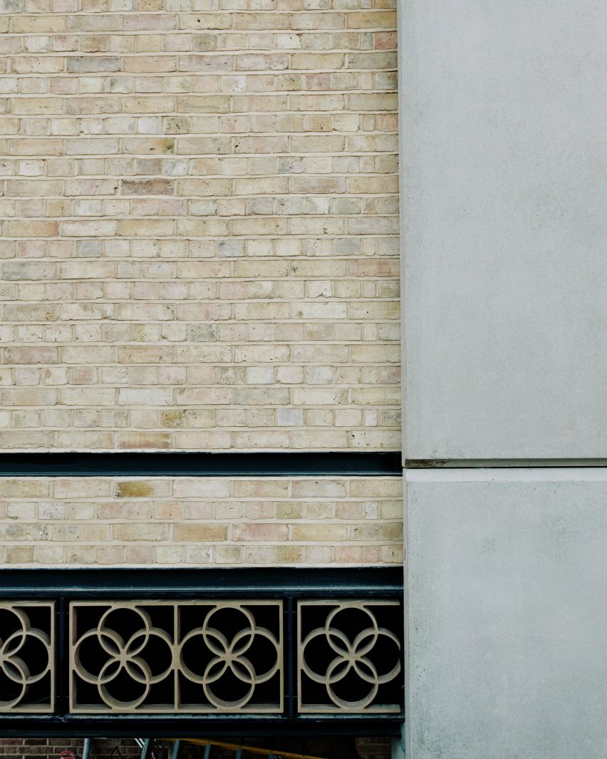 Exterior of Quatrefoil House by Hyde + Hyde