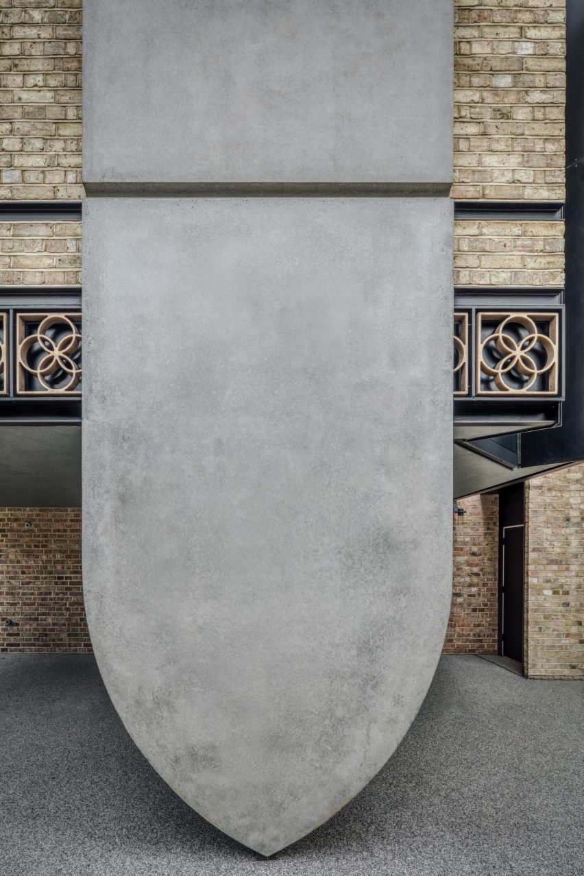 Exterior of Quatrefoil House by Hyde + Hyde