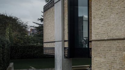 19th-century gothic home extension