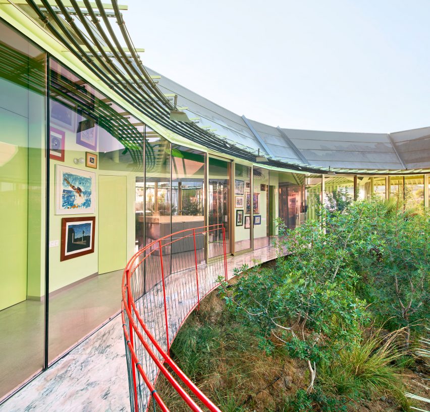 Marble balcony of Rambla Climate-House by Andrés Jaque, Office for Political Innovation and Miguel Mesa del Castillo