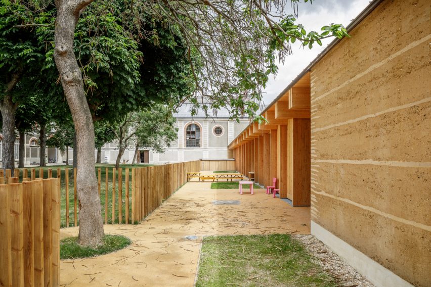 Nursery by Régis Roudil architects