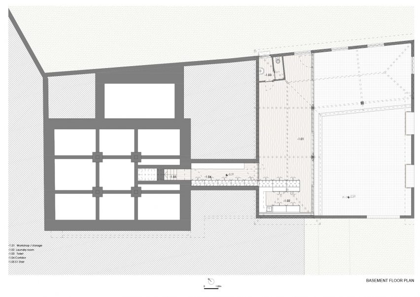 Service level floor plan, São Cosme House by Carlos Castanheira