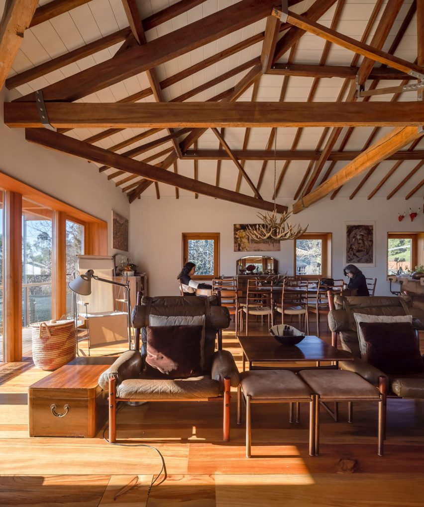 Upper level of São Cosme House by Carlos Castanheira