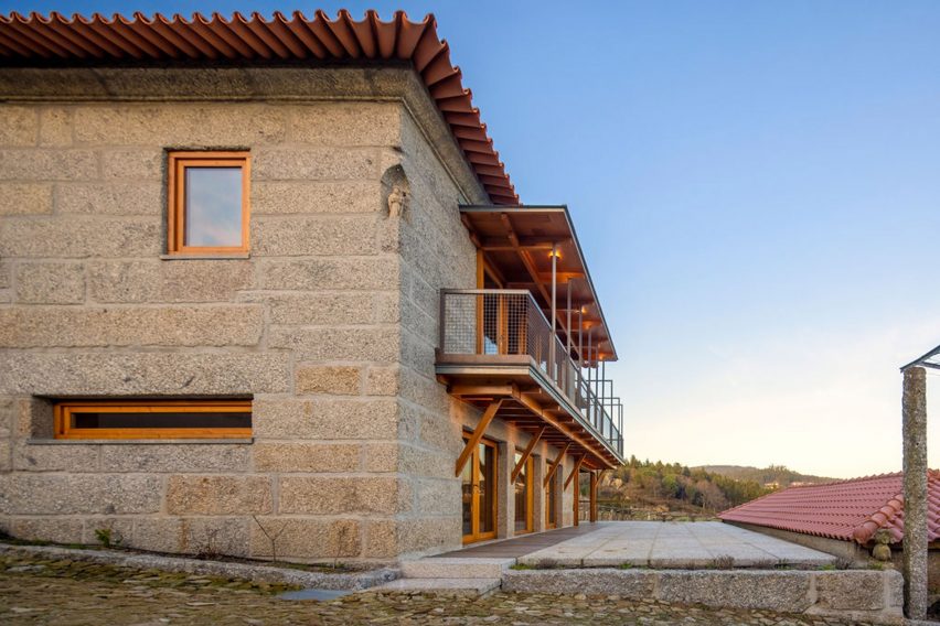 São Cosme House by Carlos Castanheira