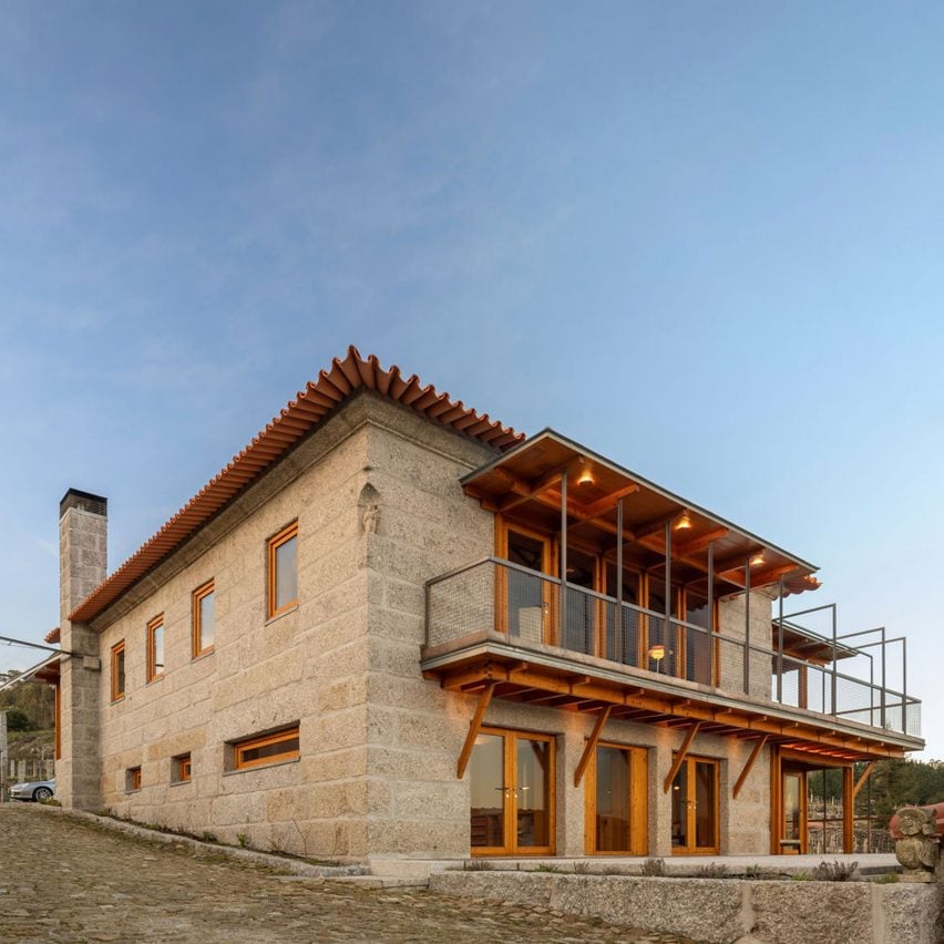 Corner and stone walls of São Cosme House by Carlos Castanheira