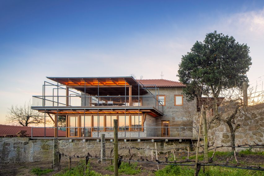 São Cosme House by Carlos Castanheira