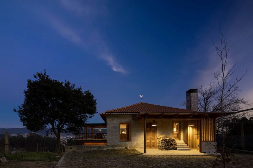 São Cosme House by Carlos Castanheira