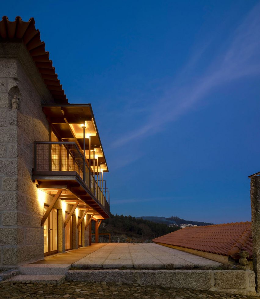 São Cosme House by Carlos Castanheira
