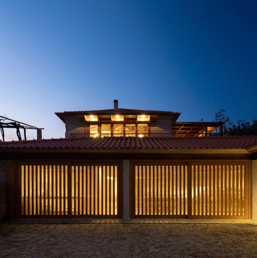 São Cosme House by Carlos Castanheira