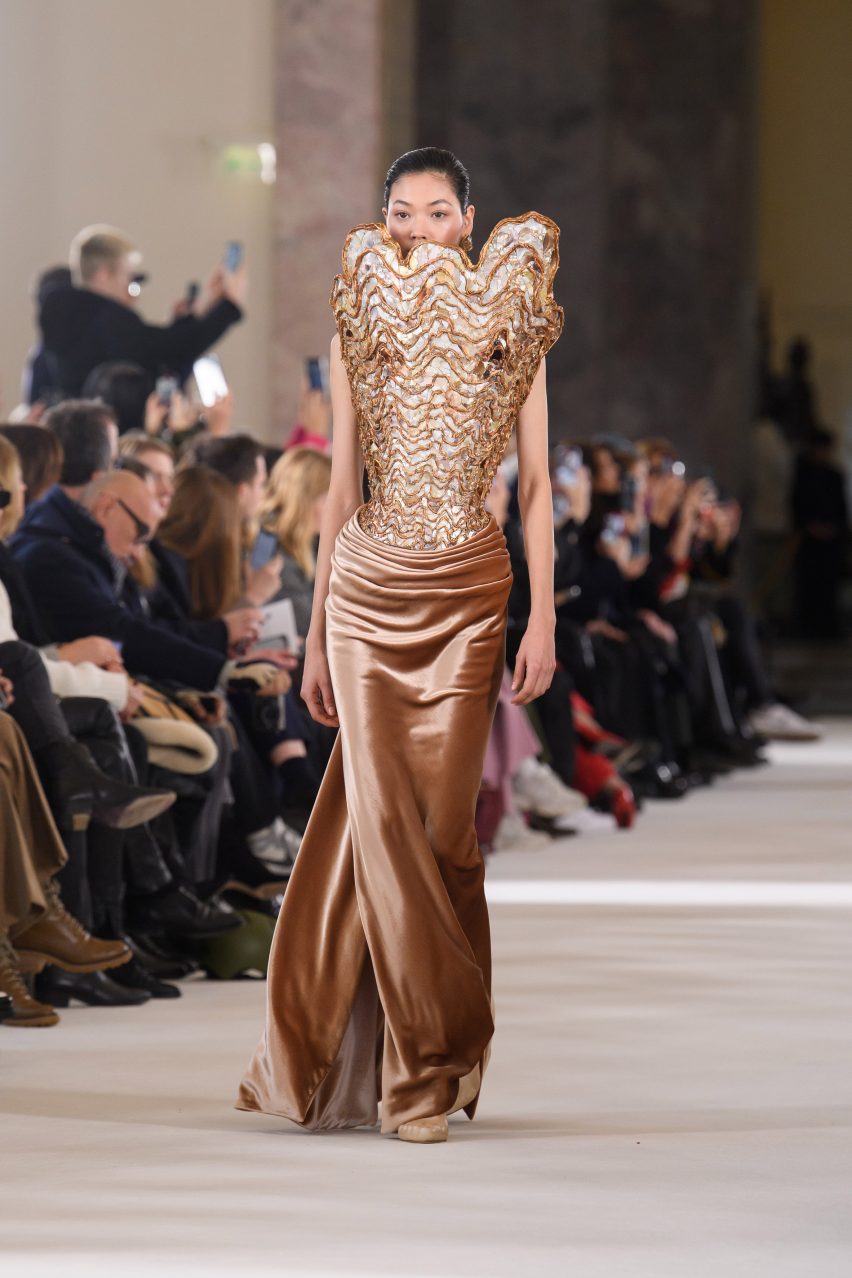 Schiaparelli couture show