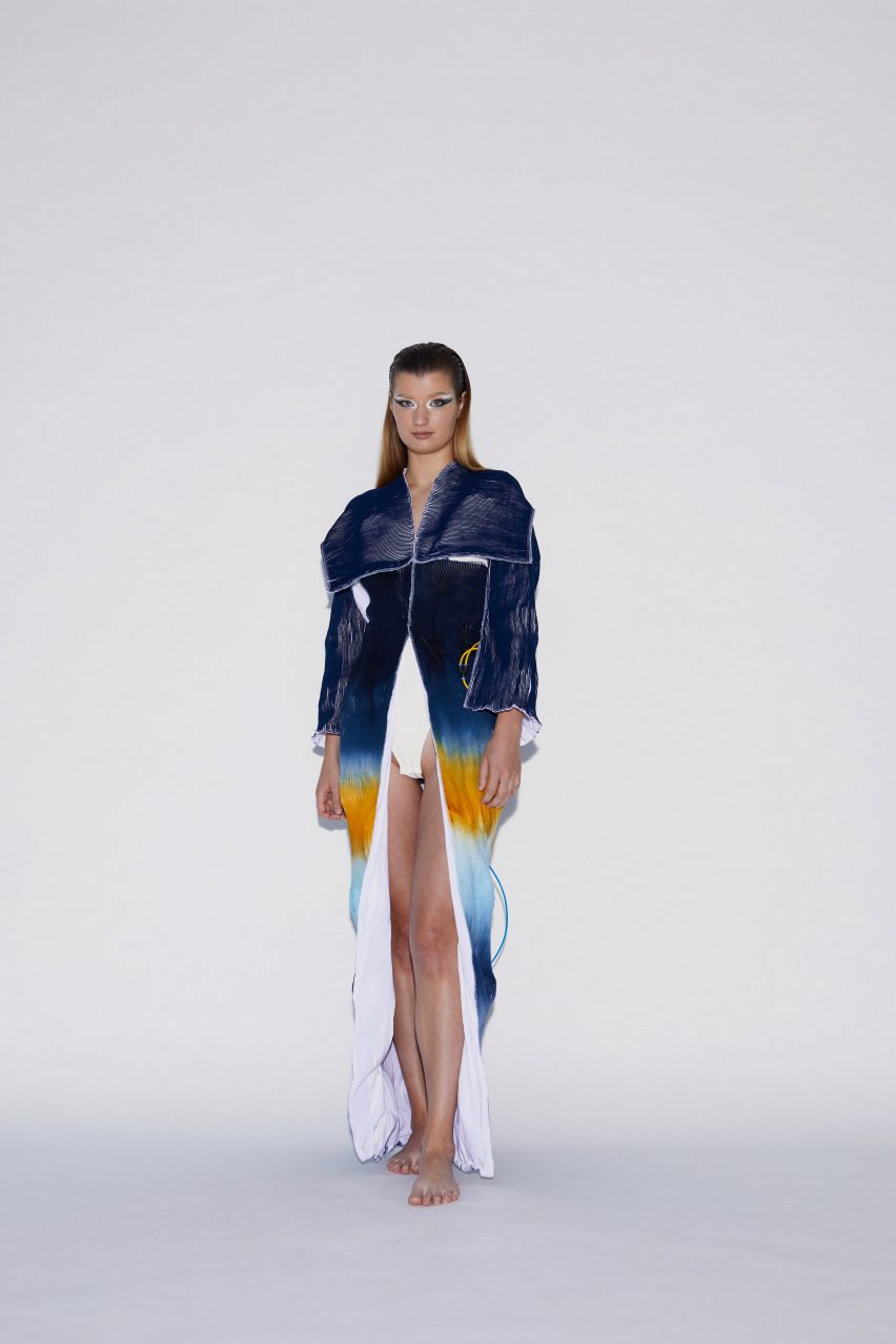 Model wearing Soft Assembly clothing by Pola Demianiuk
