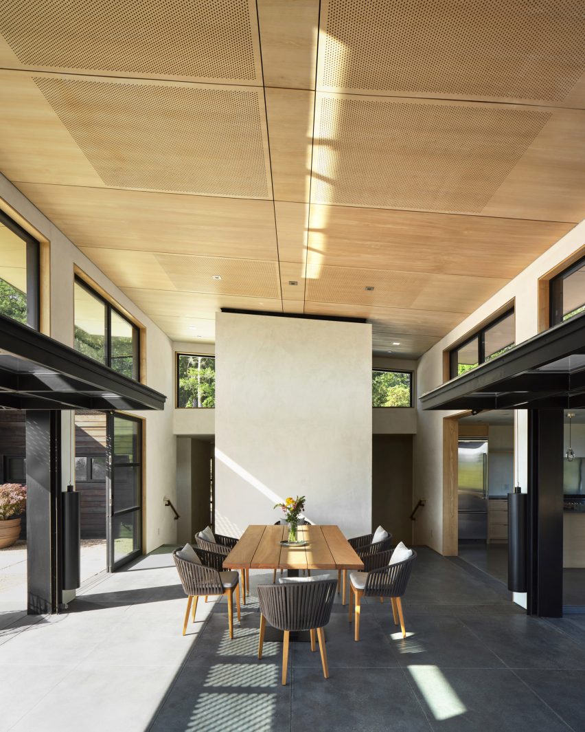 Sonomaenti Wine Country house by Feldman Architecture