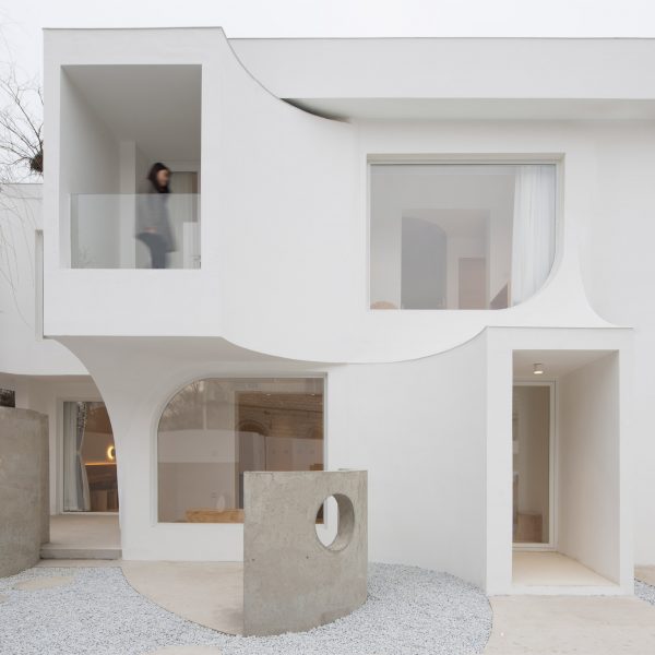 Exterior of the Sleeping Lab hotel by Atelier D'more