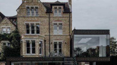 Ornamental extension at Quatrefoil House by Hyde + Hyde