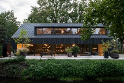 Exterior image of the rear of Black Barn