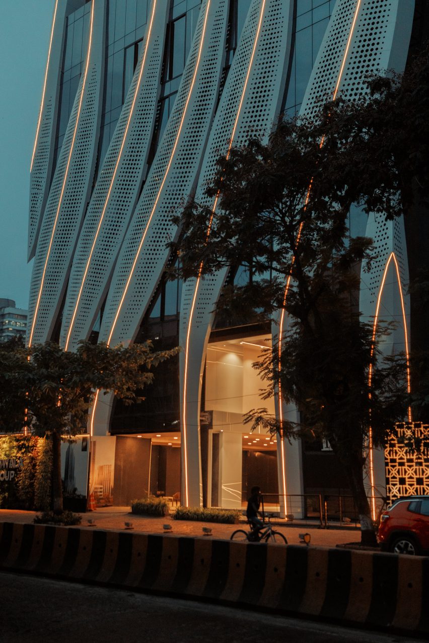 ID Origins Headquarters by Studio Symbiosis