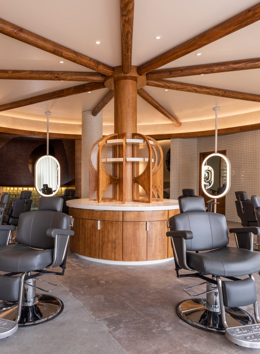 Barber chairs in a radial layout