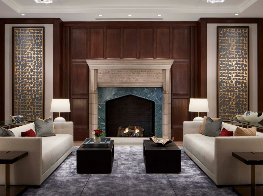 Tribune Tower converted into condos by Solomon Cordwell Buenz