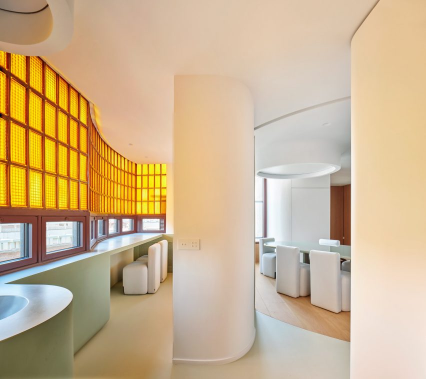 Unit 1040 apartment renovation by Studio Noju within Torres Blancas in Madrid