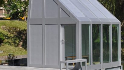 Dezeen Agenda features water-filled windows that use sunlight to heat and cool buildings