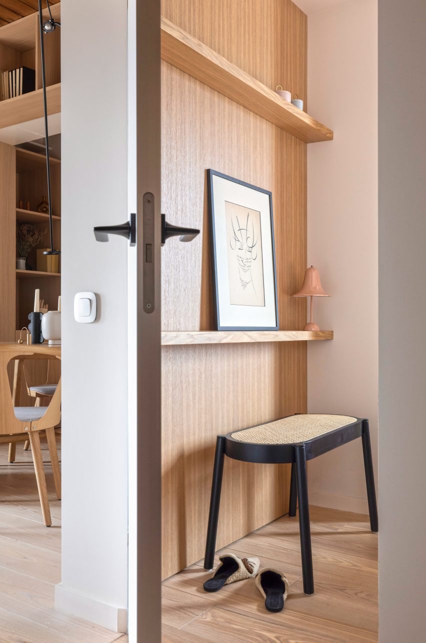 Interior of Kyiv apartment by Yana Molodykh