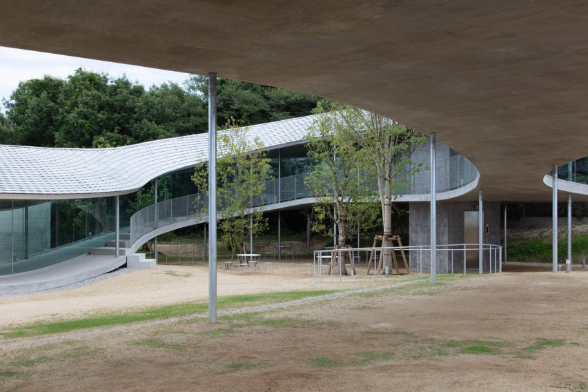Yashima Mountaintop Park winding walkway in Japan by SUO