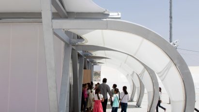 Zaha Hadid Architects unveils modular tent classrooms for refugees