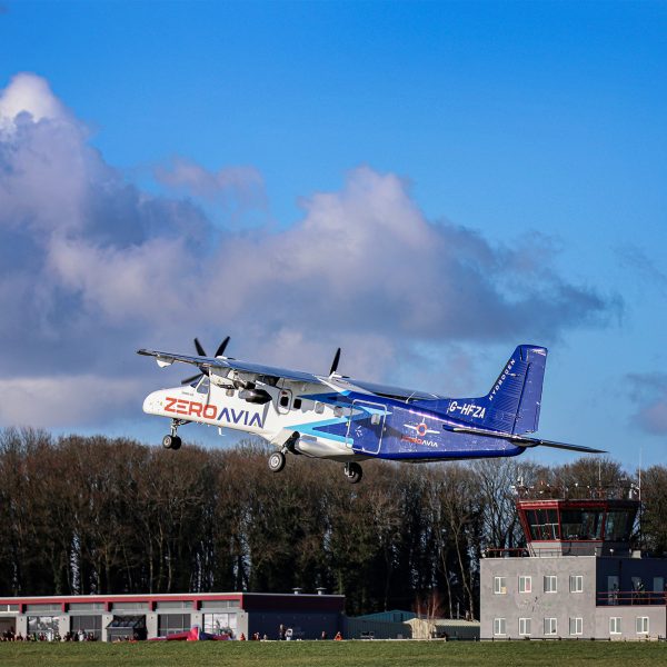 ZeroAvia tests largest plane with hydrogen-electric engine in skies of England