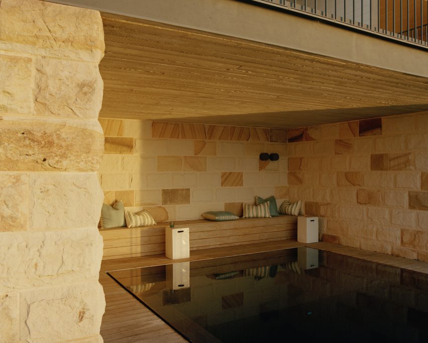 Infinity pool at Fisherman's cottage