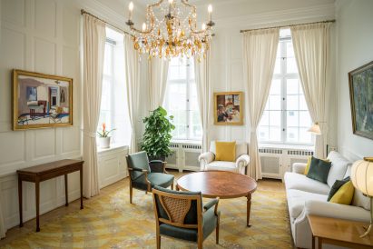 Photo of furniture a traditionally designed room
