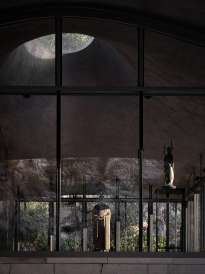 Inside the meditation hall of Upper Cloister