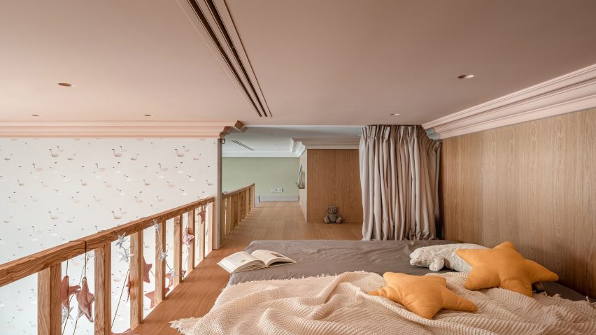 Kids bedroom interior of Ukraine apartment designed by Anastasiia Novikova