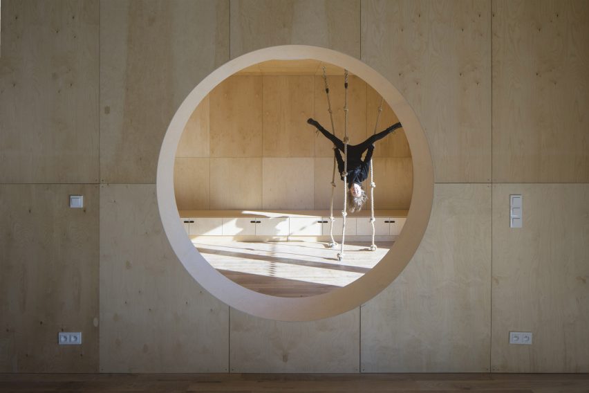 IGI Library by Atak Architekti