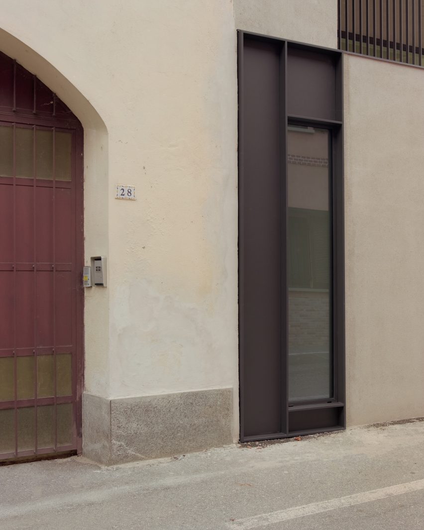 Exterior of Casa SM by Form_A