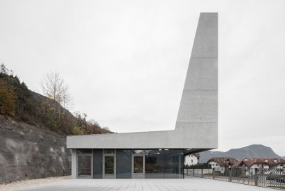 Tapering tower of Fieldhouse sports centre
