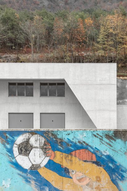 Geometric concrete building by MoDus Architects