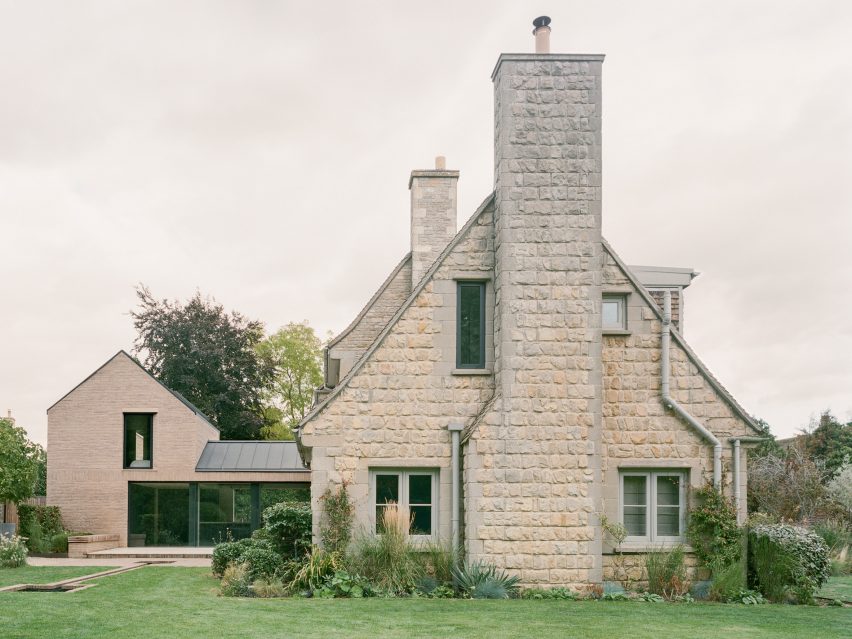 Follyfield house extensions by Studio McW