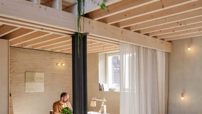 Interior of Brussels warehouse conversion by Hé!