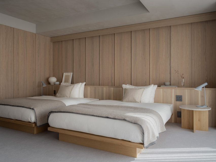 Bedroom of Tokyo apartment by Keiji Ashizawa