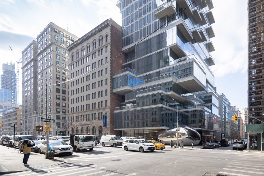 Anish Kapoor NYC bean sculpture in Tribeca