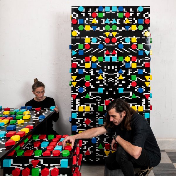 Office Game by Las Ánimas
