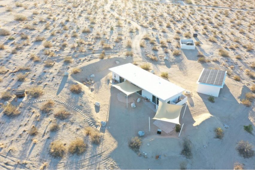 Experimentla homes in the desert in Palm Springs