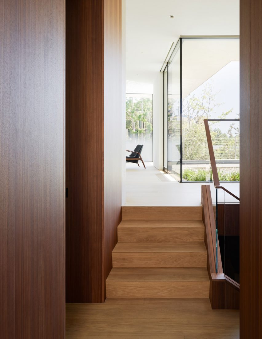 Canyon Terrace House by Montalba Architects