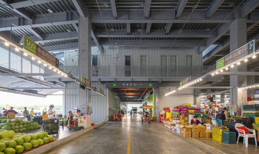 Open-air food market with tall ceilings by MVRDV