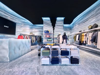 Interior of Ecoalf store in Las Rozas Village by Nagami