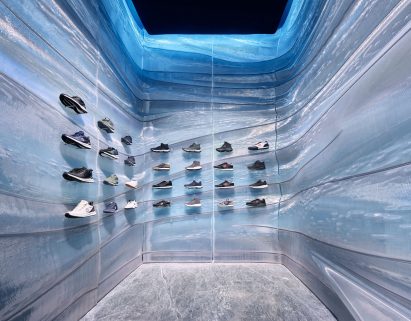 Clothes on displays 3D-printed from recycled plastic by Nagami 