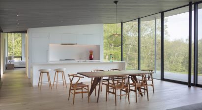 Open-concept place for cooking, dining and lounging