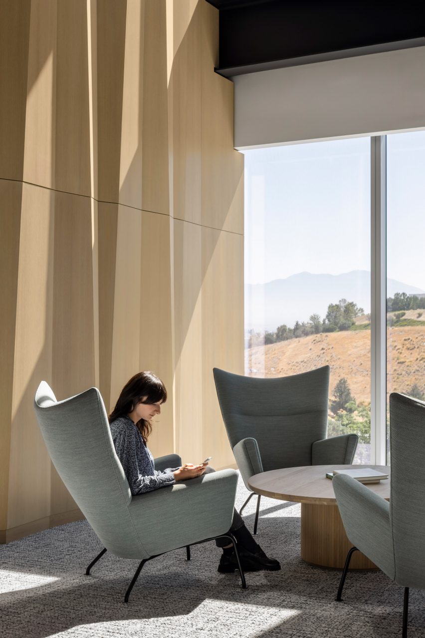 SC Workplace by Behnisch Architekten