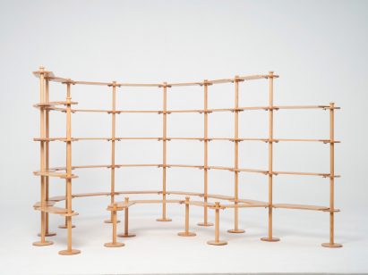 A modular shelving unit