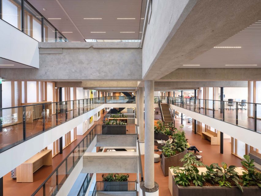 KCAP and Kraaijvanger Architects